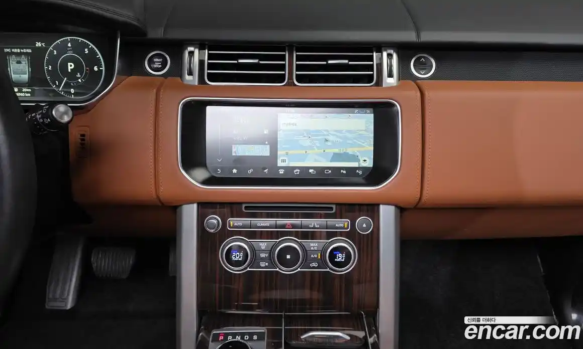 Land Rover Range Rover 2017 4.4 автомат (гидро), фото 19