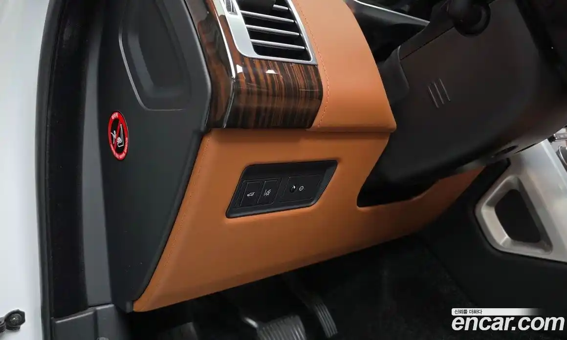 Land Rover Range Rover 2017 4.4 автомат (гидро), фото 27