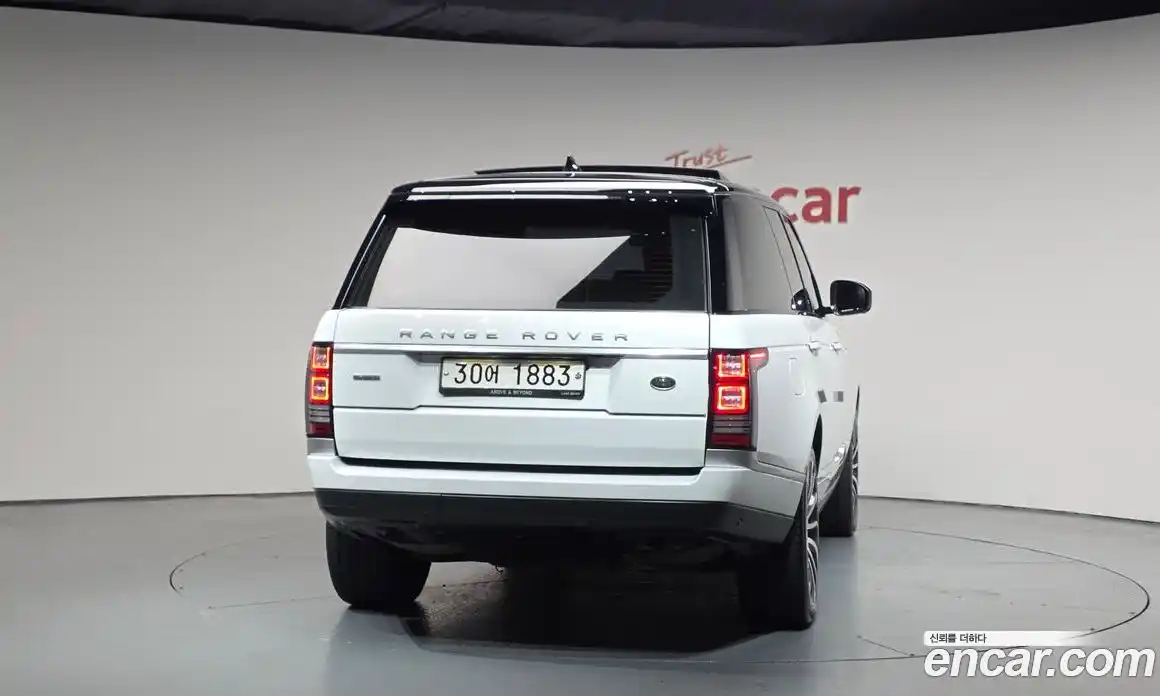Land Rover Range Rover 2017 4.4 автомат (гидро), фото 3