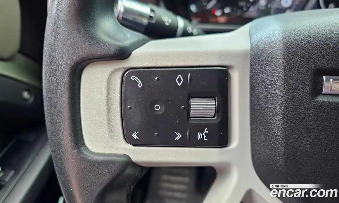 Land Rover Defender 2020 2.0 автомат (гидро), фото 24