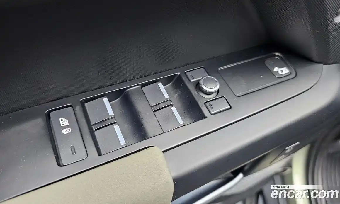 Land Rover Defender 2020 2.0 автомат (гидро), фото 30