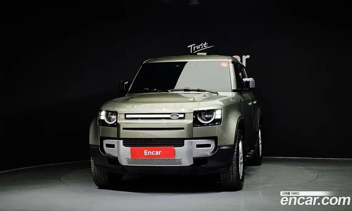 Land Rover Defender 2020 2.0 автомат (гидро), фото 3