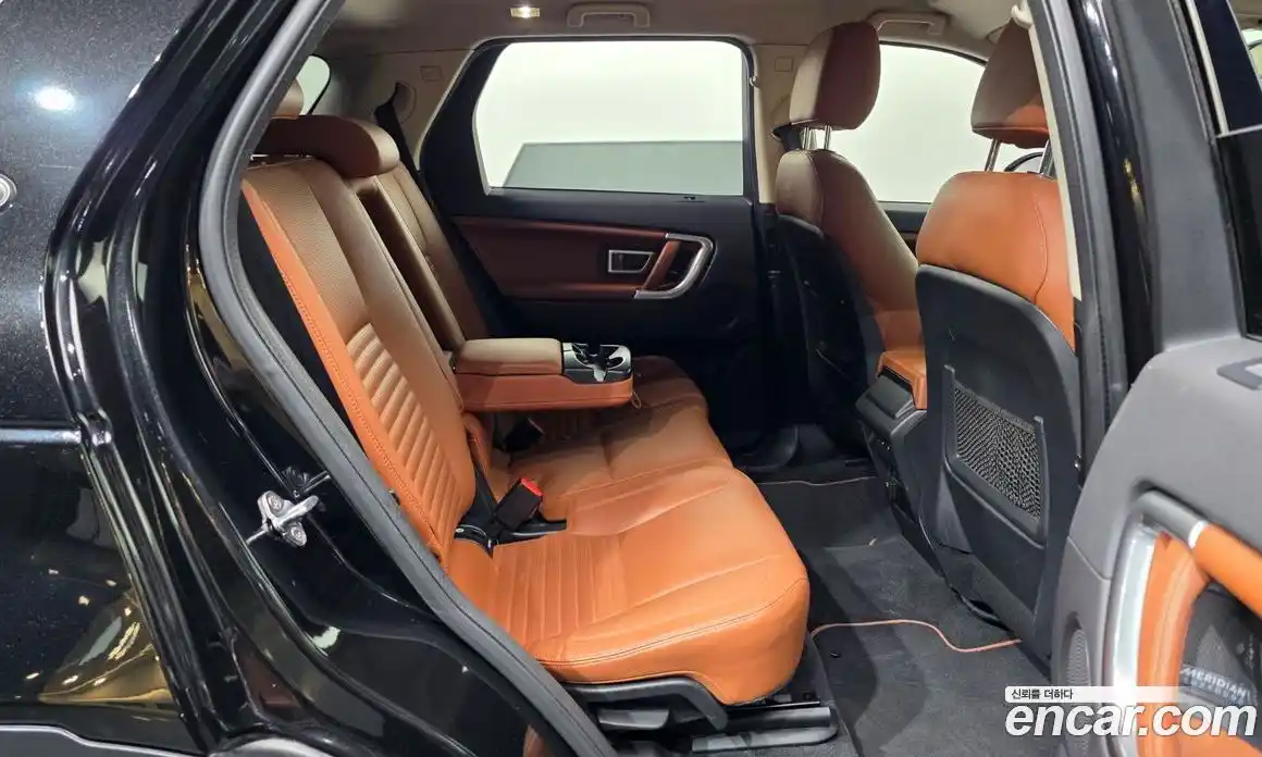 Land Rover Discovery Sport 2015 2.2 автомат (гидро), фото 12