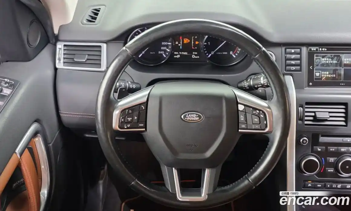 Land Rover Discovery Sport 2015 2.2 автомат (гидро), фото 13
