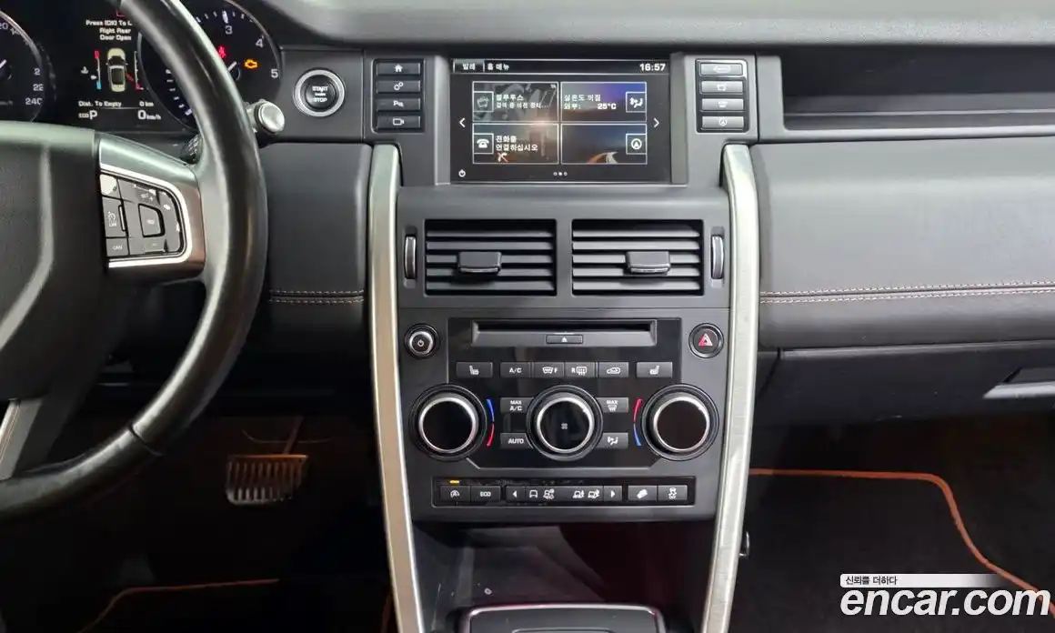 Land Rover Discovery Sport 2015 2.2 автомат (гидро), фото 14