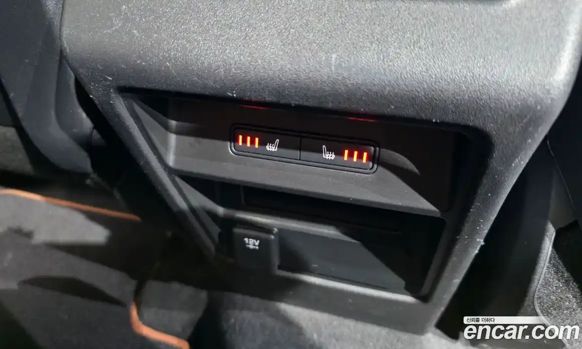 Land Rover Discovery Sport 2015 2.2 автомат (гидро), фото 19