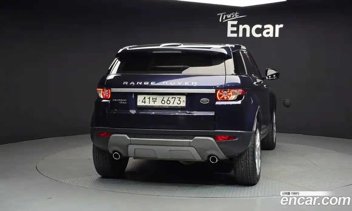 Land Rover Range Rover Evoque 2014 2.2 автомат (гидро), фото 4
