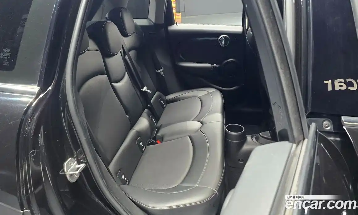 Mini Cooper 2018 1.5 автомат (гидро), фото 15