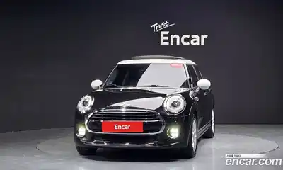 Mini Cooper 2018 1.5 автомат (гидро), миниатюра 2