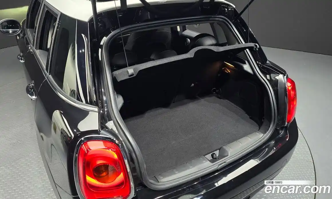 Mini Cooper 2018 1.5 автомат (гидро), фото 28