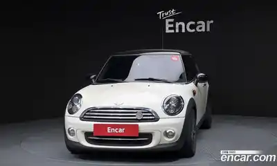 Mini Cooper 2012 2.0 автомат (гидро), миниатюра 3