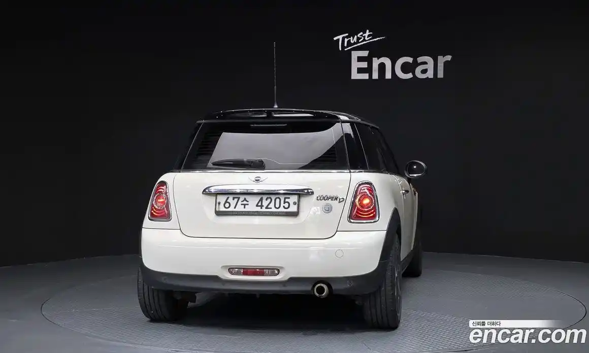 Mini Cooper 2012 2.0 автомат (гидро), фото 4