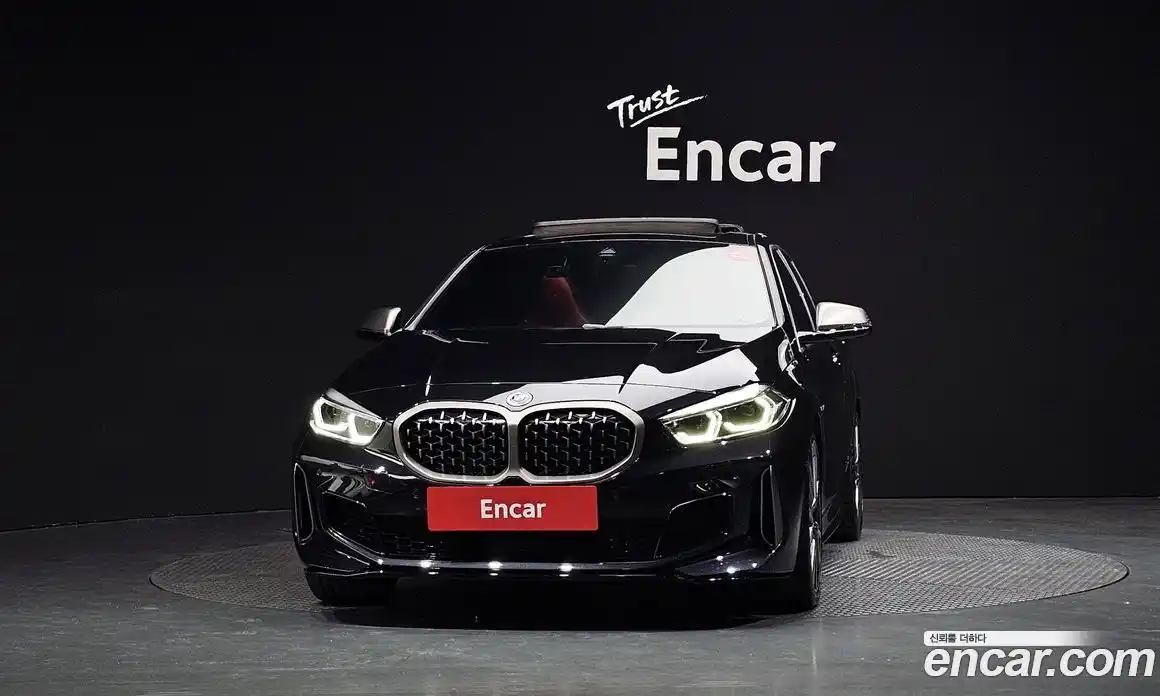 BMW 1 серия 2023 2.0 автомат (гидро), фото 3