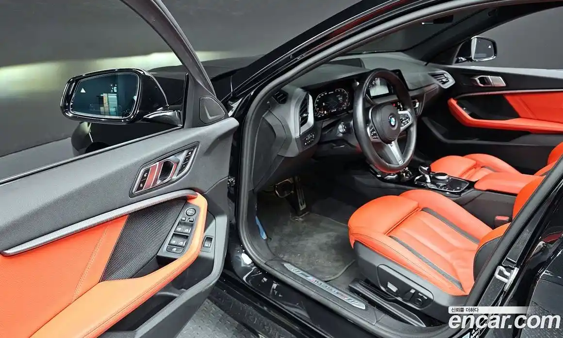 BMW 1 серия 2023 2.0 автомат (гидро), фото 10
