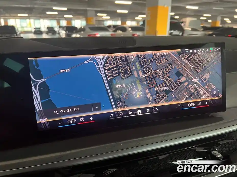 BMW X7 2023 3.0 автомат (гидро), фото 8