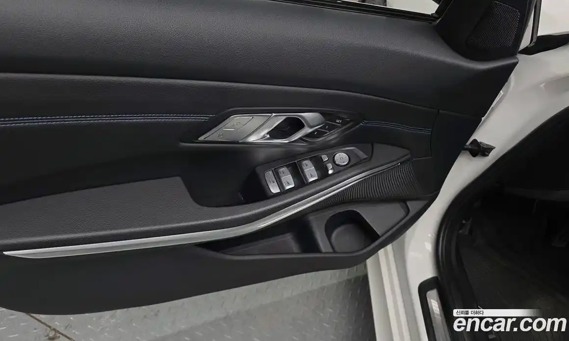 BMW 3 серия 2021 2.0 автомат (гидро), фото 29