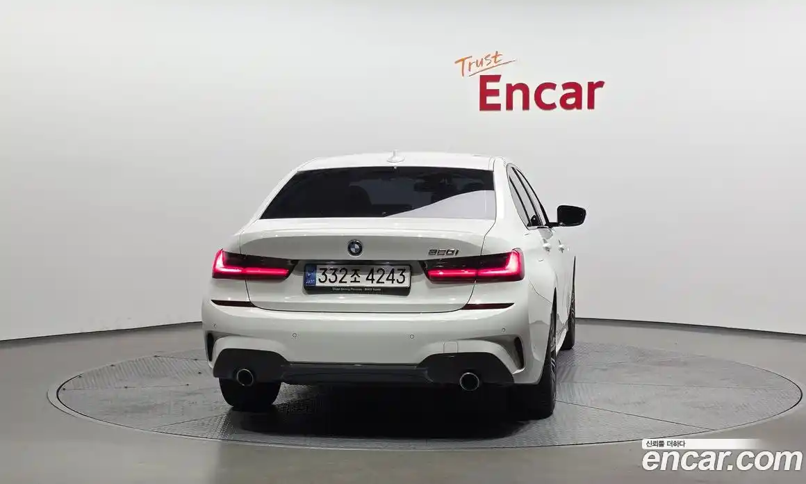 BMW 3 серия 2021 2.0 автомат (гидро), фото 4