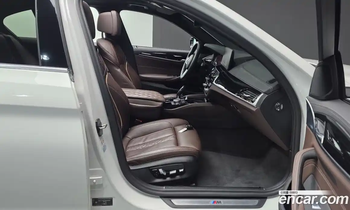 BMW 5 серия 2021 2.0 автомат (гидро), фото 16
