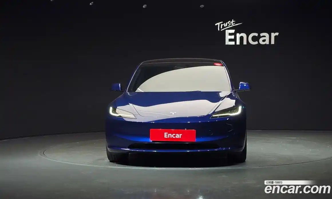 Tesla Model 3 2024 0.2 автомат (гидро), фото 3 Tesla Model 3 2024 0.2 автомат (гидро), фото 3