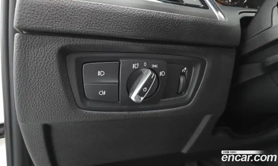 BMW 1 серия 2018 2.0 автомат (гидро), фото 18