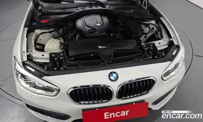 BMW 1 серия 2018 2.0 автомат (гидро), миниатюра 5