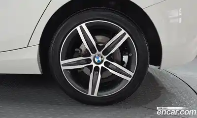 BMW 1 серия 2018 2.0 автомат (гидро), миниатюра 6