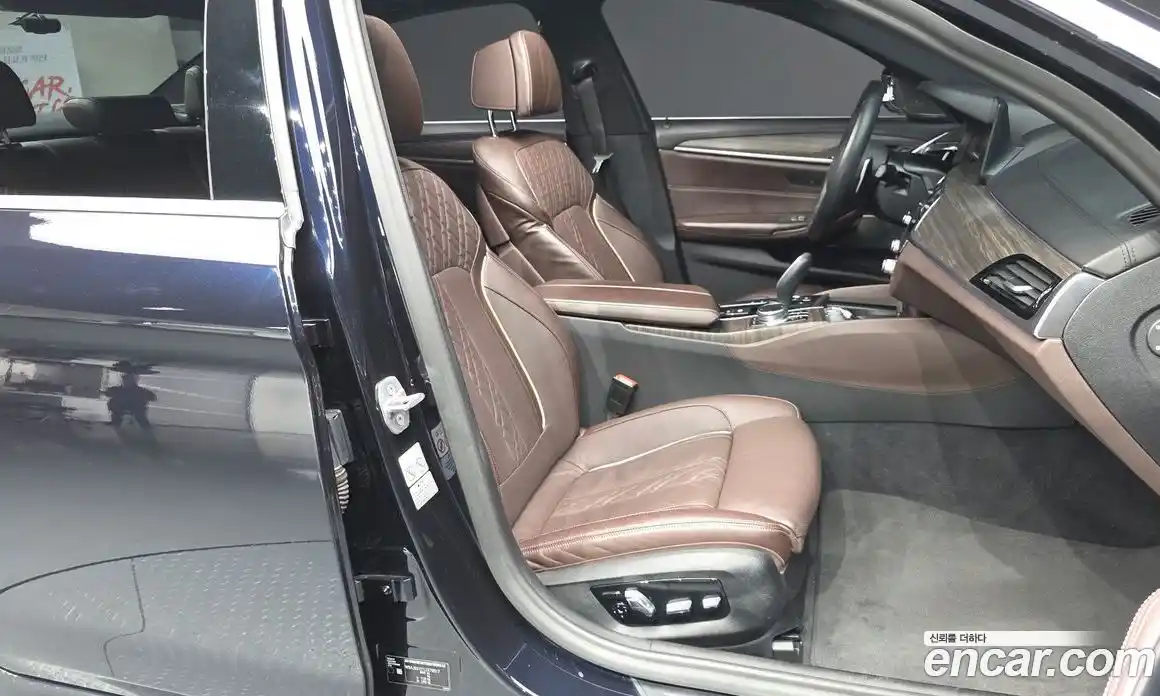 BMW 5 серия 2020 2.0 автомат (гидро), фото 17