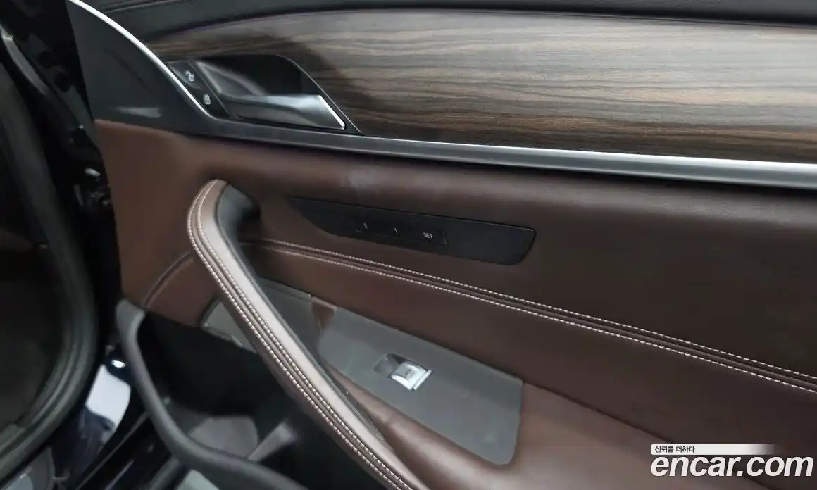 BMW 5 серия 2020 2.0 автомат (гидро), фото 40