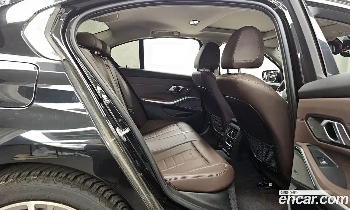 BMW 3 серия 2020 2.0 автомат (гидро), фото 12