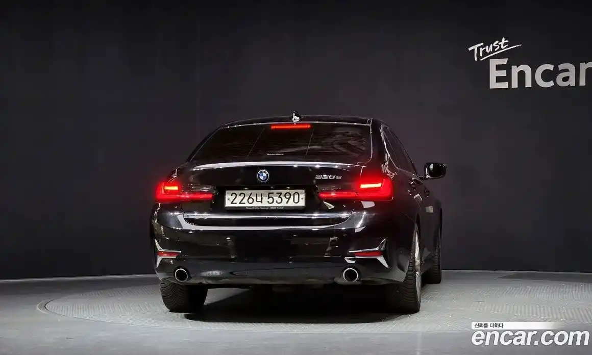 BMW 3 серия 2020 2.0 автомат (гидро), фото 4