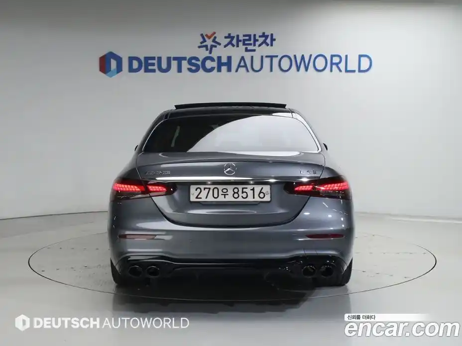 Mercedes-Benz E-Class 2022 3.0 гидро, фото 4 Mercedes-Benz E-Class 2022 3.0 гидро, фото 4