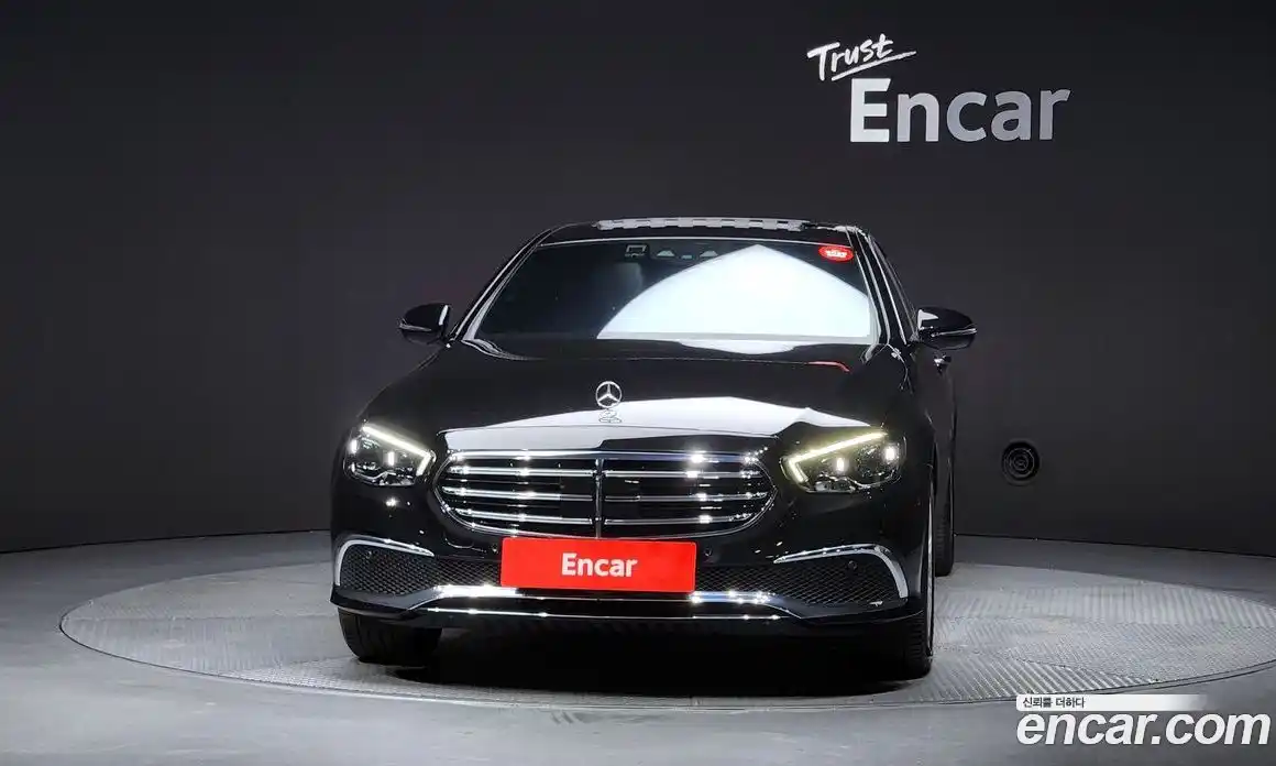 Mercedes-Benz E-Class 2021 2.0 автомат (гидро), фото 3