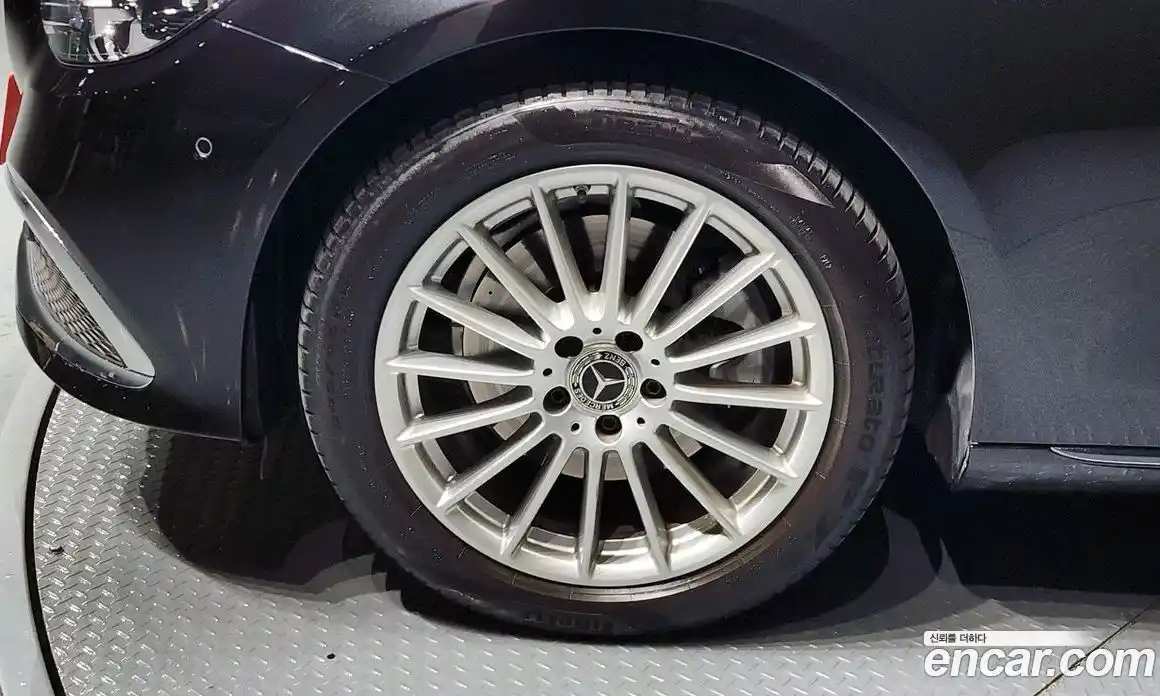 Mercedes-Benz E-Class 2021 2.0 автомат (гидро), фото 5