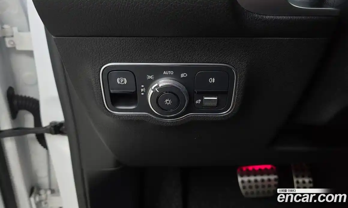 Mercedes-Benz GLB-Class 2021 2.0 гидро, фото 25 Mercedes-Benz GLB-Class 2021 2.0 гидро, фото 25