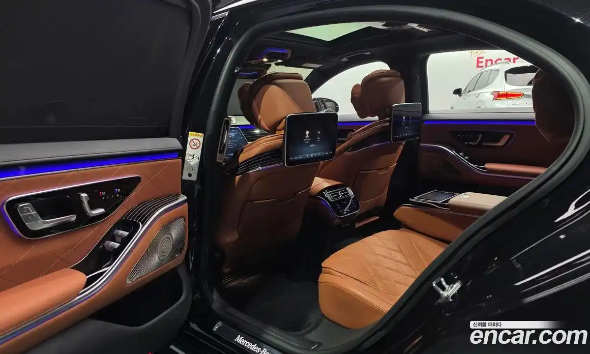 Mercedes-Benz S-Class 2022 4.0 автомат (гидро), фото 15