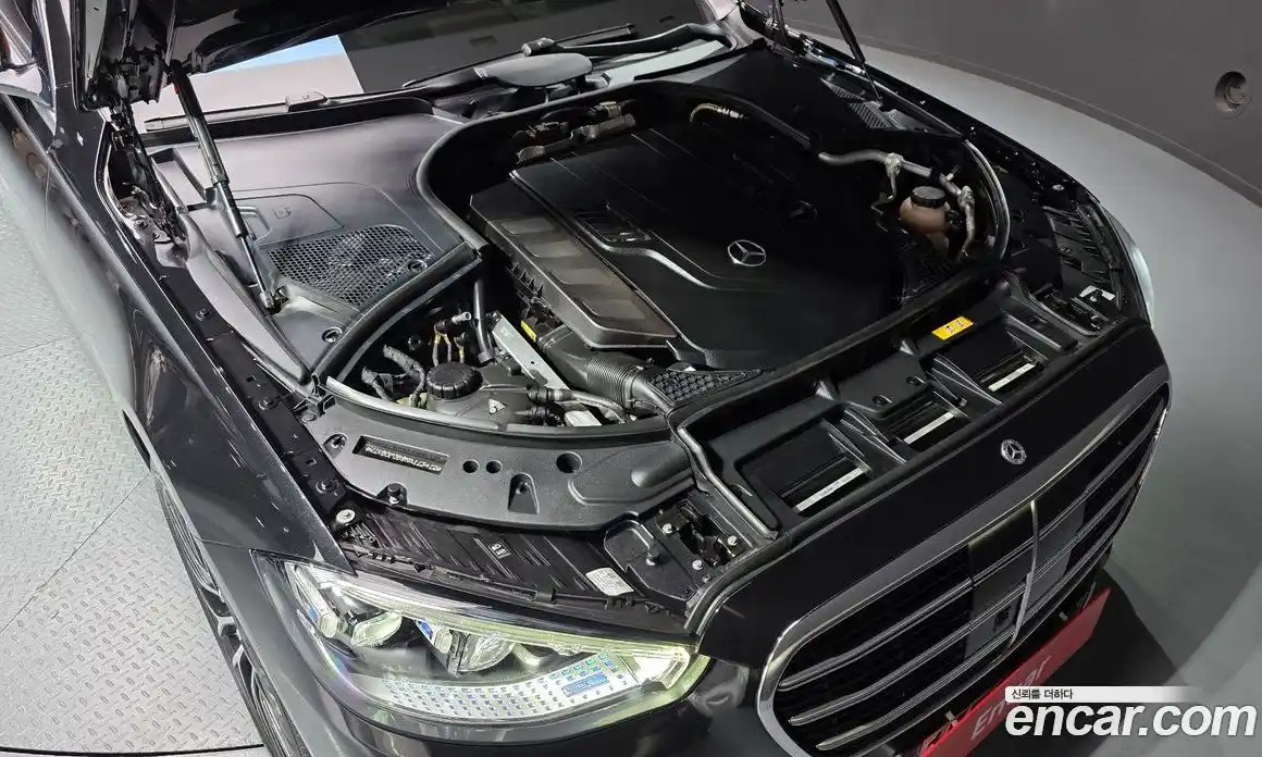 Mercedes-Benz S-Class 2022 4.0 автомат (гидро), фото 20