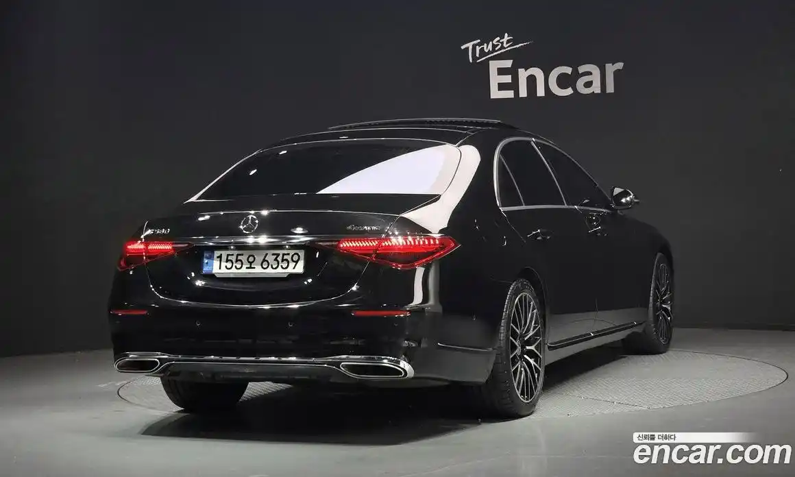 Mercedes-Benz S-Class 2022 4.0 автомат (гидро), фото 3
