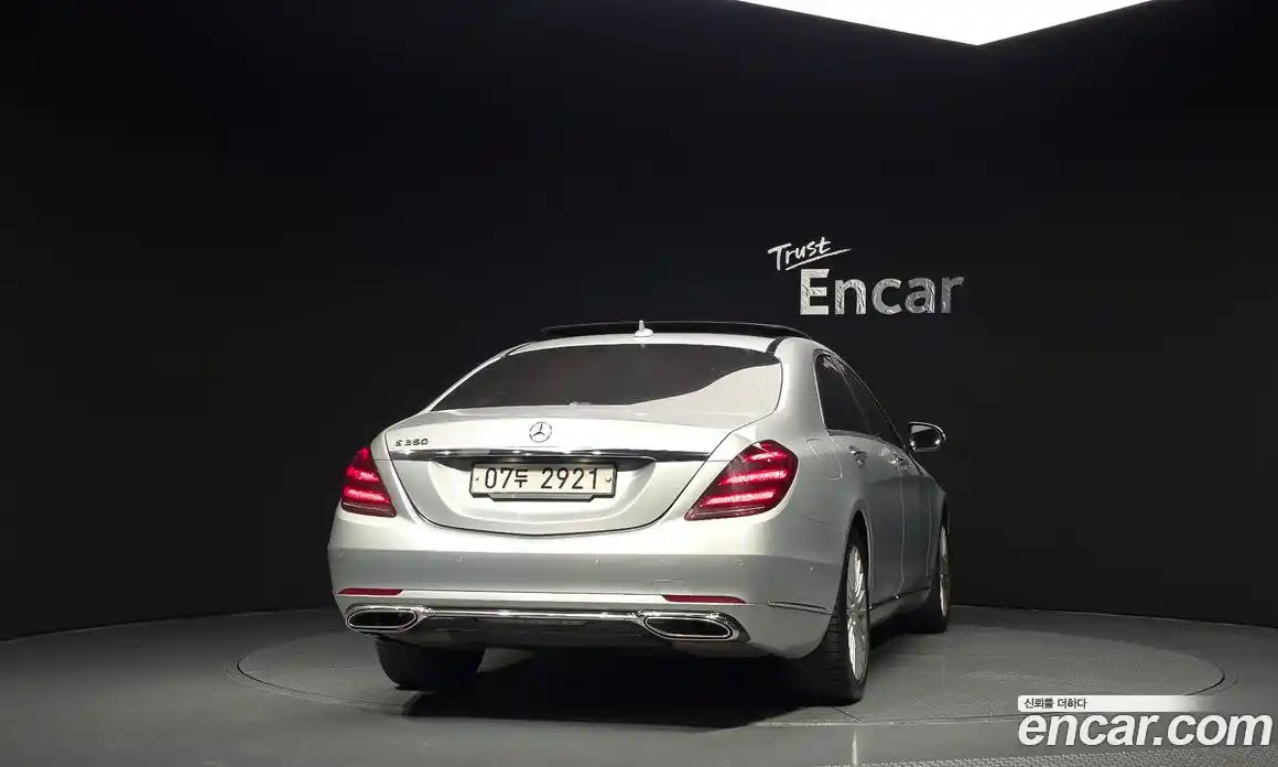 Mercedes-Benz S-Class 2019 3.0 гидро, фото 4 Mercedes-Benz S-Class 2019 3.0 гидро, фото 4