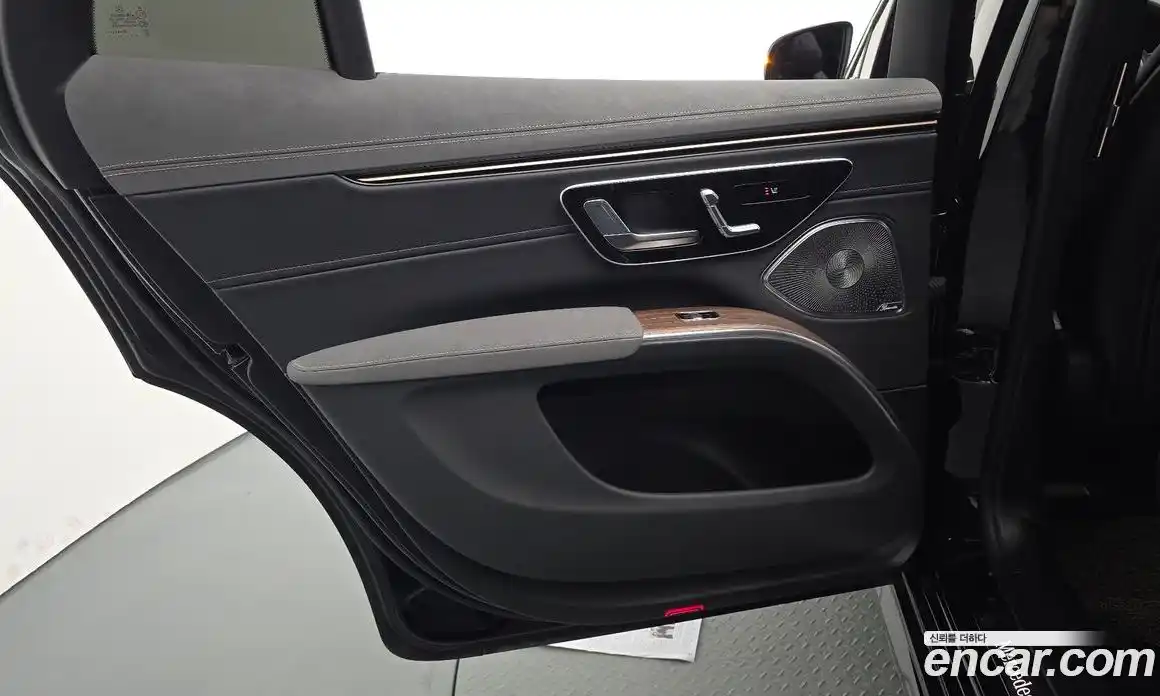 Mercedes-Benz EQS 2023 0.3 гидро, фото 15 Mercedes-Benz EQS 2023 0.3 гидро, фото 15