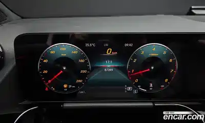Mercedes-Benz GLA-Class 2021 2.0 гидро, миниатюра 11 Mercedes-Benz GLA-Class 2021 2.0 гидро, миниатюра 11