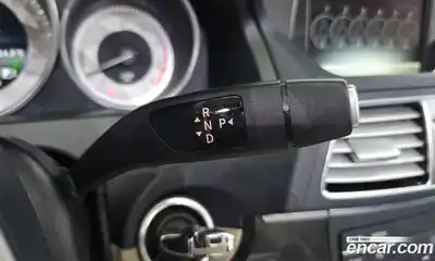 Mercedes-Benz E-Class 2015 2.0 автомат (гидро), миниатюра 9