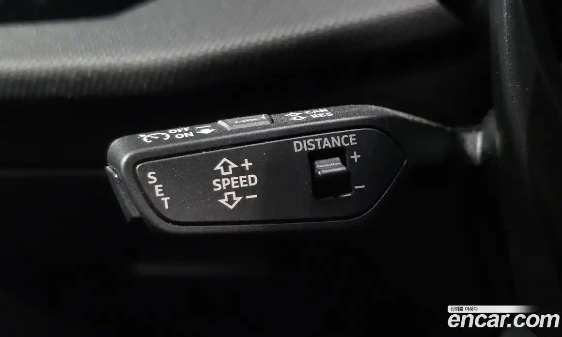 Audi A3 2025 2.0 автомат (гидро), фото 14