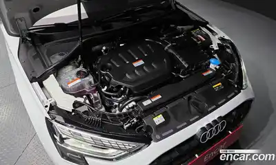 Audi A3 2025 2.0 автомат (гидро), миниатюра 6