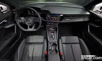 Audi A3 2025 2.0 автомат (гидро), миниатюра 7
