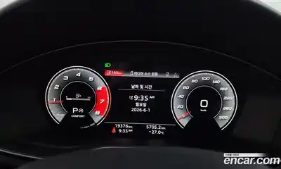 Audi A4 2021 2.0 автомат (гидро), миниатюра 11