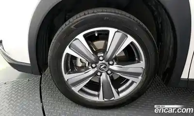 Lexus UX 2022 0.2 автомат (гидро), миниатюра 5