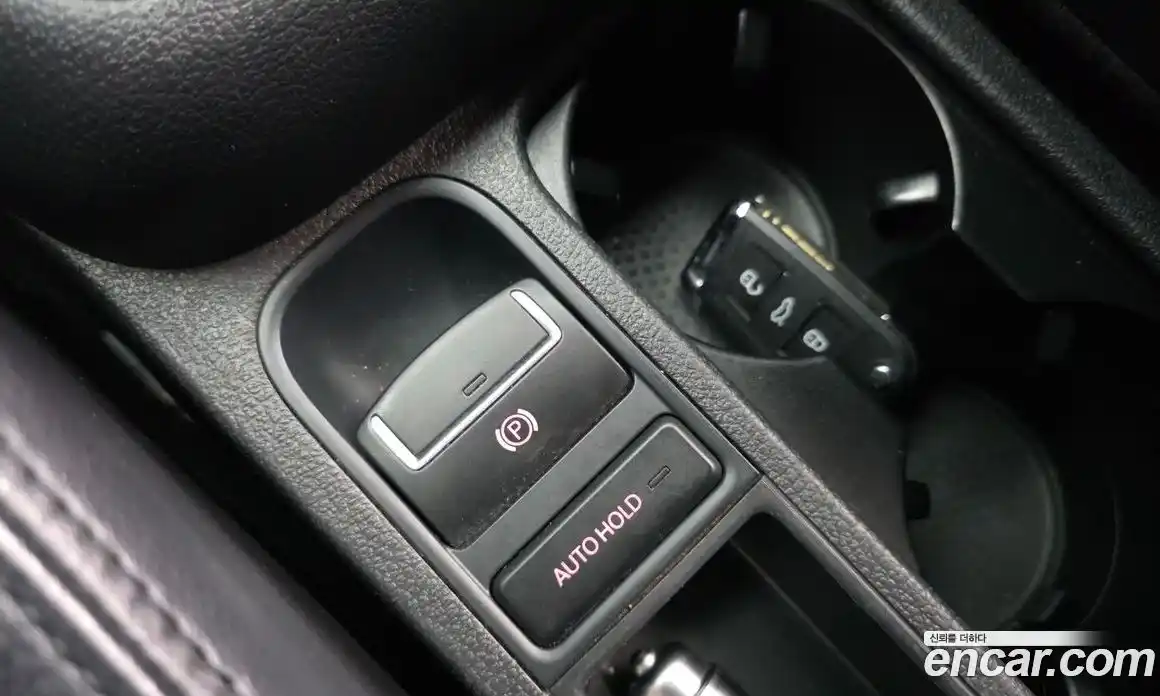Volkswagen Tiguan 2015 2.0 автомат (гидро), фото 18