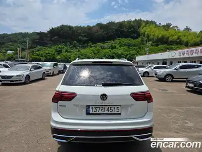 Volkswagen Tiguan 2023 2.0 автомат (гидро), миниатюра 5