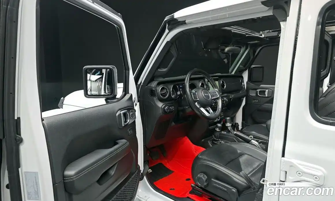 Jeep Wrangler 2020 2.0 автомат (гидро), фото 13