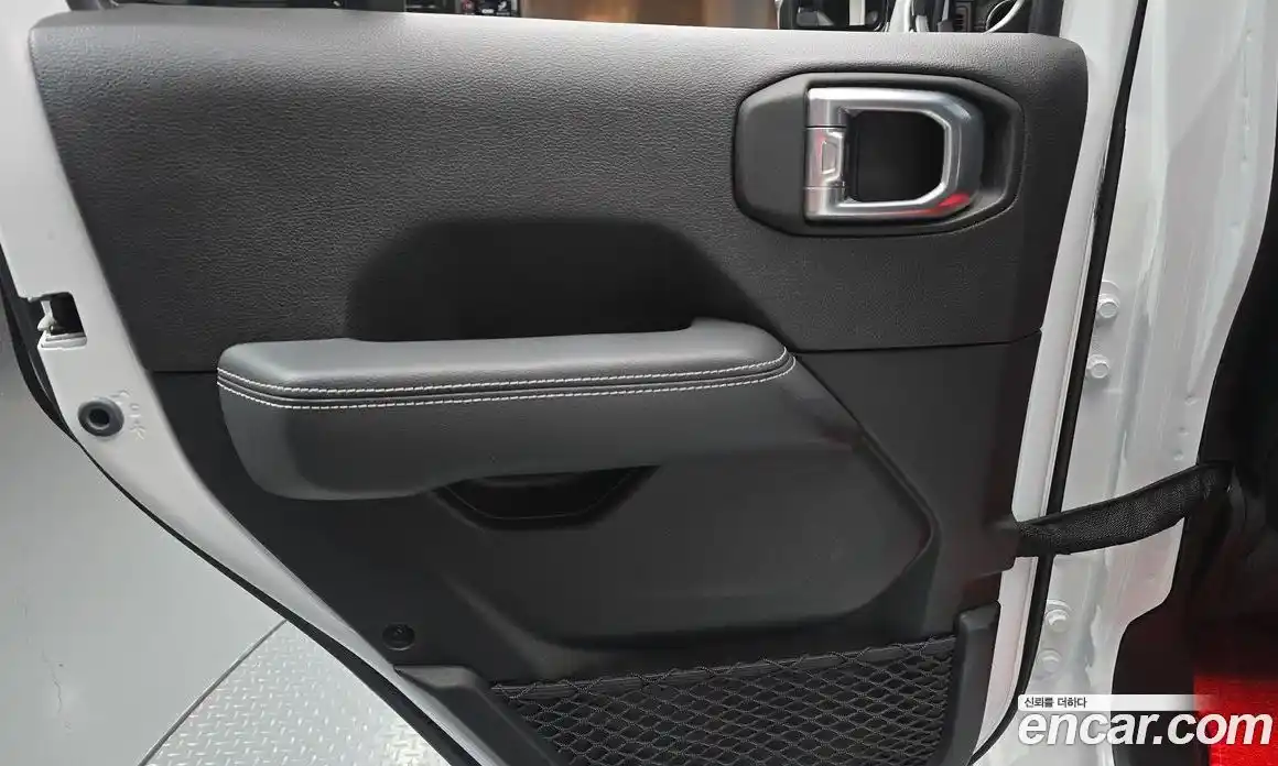 Jeep Wrangler 2020 2.0 автомат (гидро), фото 15
